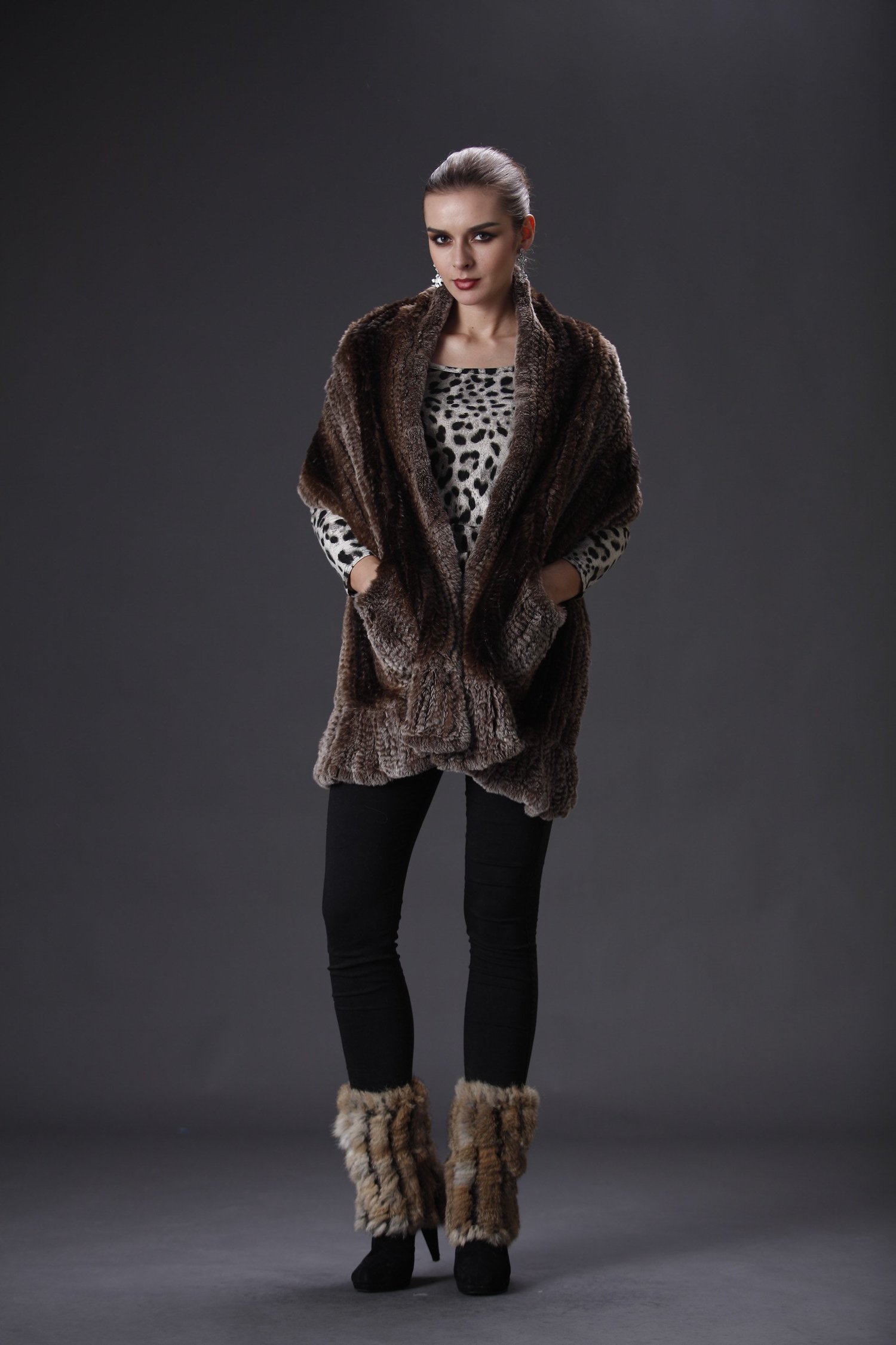 Fur Scarf - Knitted Rex Rabbit Wrap with pockets — Cashmere